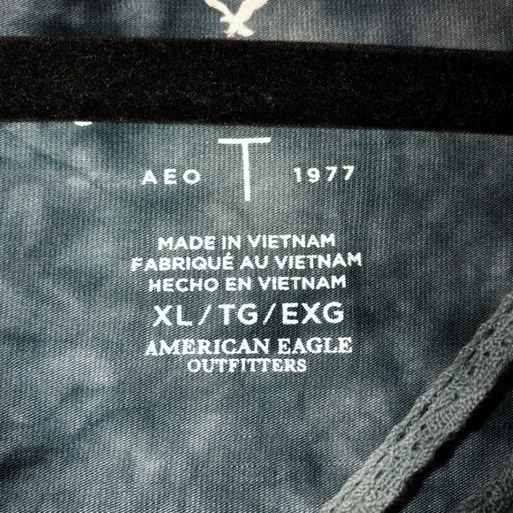 American Eagle tee! - Picture 2 of 2